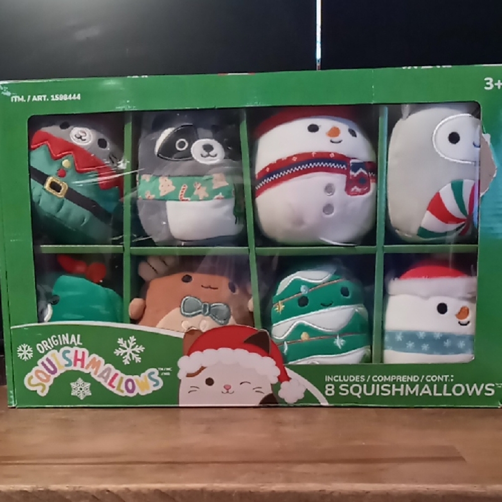 Squishmallows Festive Plush Set - Green, Red, White